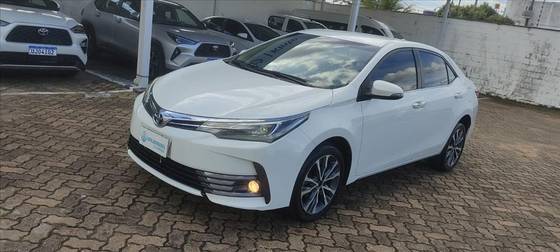 TOYOTA COROLLA 2.0 ALTIS 16V FLEX 4P AUTOMÁTICO TOYOTA COROLLA 2.0 ALTIS 16V FLEX 4P AUTOMÁTICO